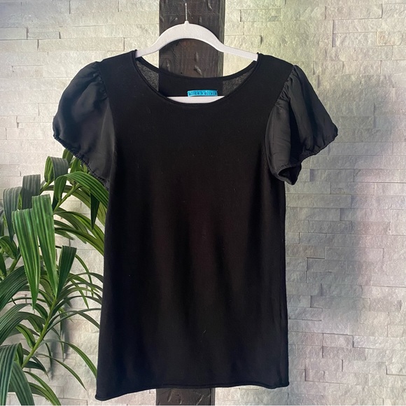 Alice + Olivia Tops - ALICE + OLIVIA Silk Spandex Puff Sleeve Top Size XS
